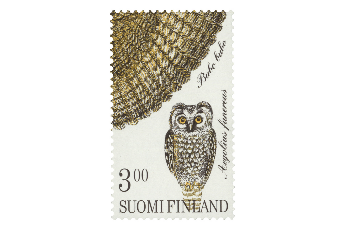 piirretty siiven kulma ja pöllö postimerkissä.