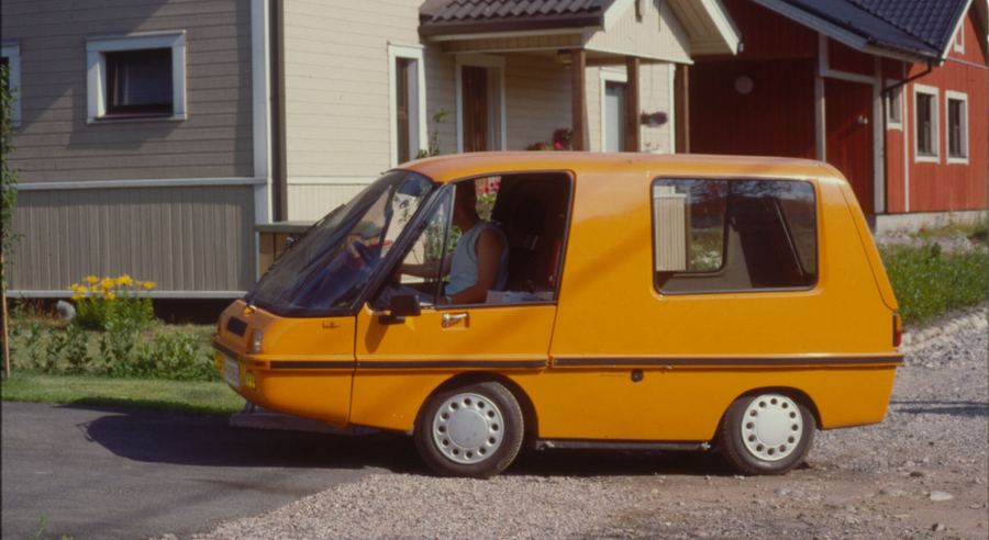 Postin ensimmäinen sähköauto Finnvan