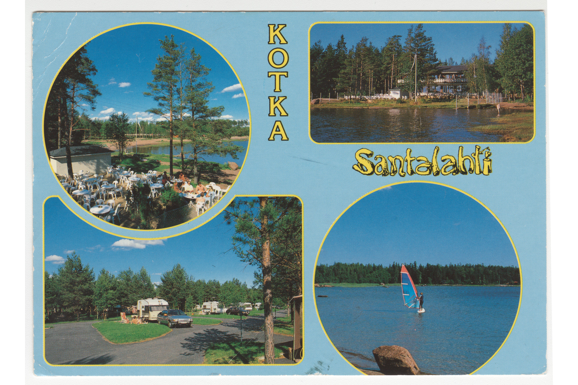 Järvimaisemakuvia sekä asuntovaunualueelta vaakamalisessa postikortissa, jossa on vaaleansinisellä taustalla keltaisella tekstit Kotka Santalahti.