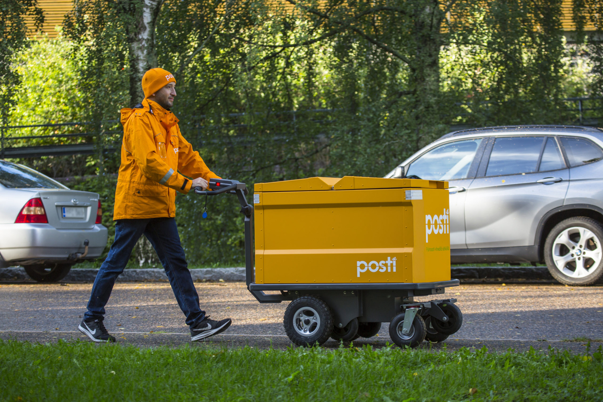 posti_varhaisjakelu_sa%e2%95%a0ehko%e2%95%a0emopo_ka%e2%95%a0erry-0077-kuva